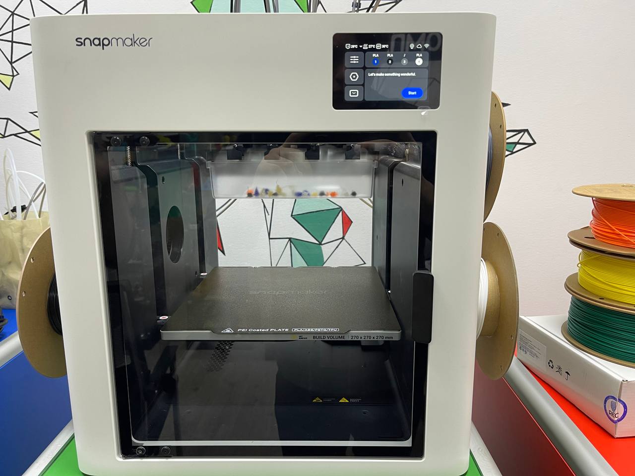 Фото Цветной 3D принтер Snapmaker U1 (4 экструдера) (Аванс 100%)