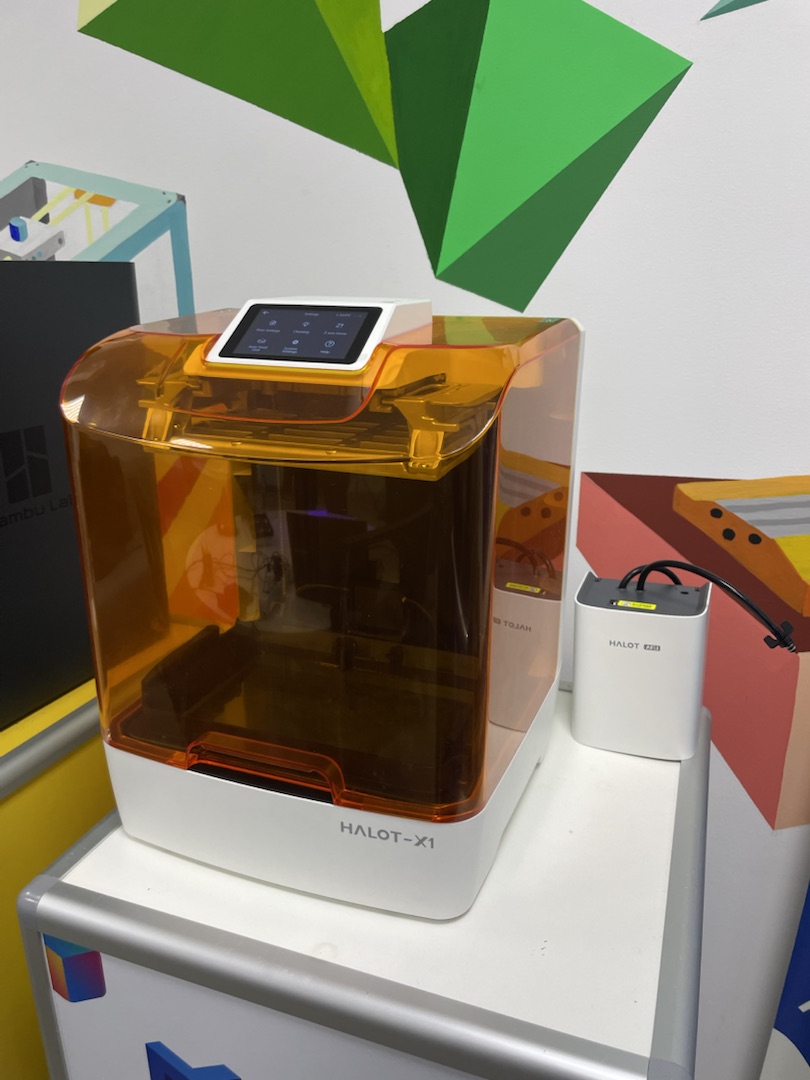 Фото 3D принтер Creality Halot X1 Combo 16K (Halot-X1)